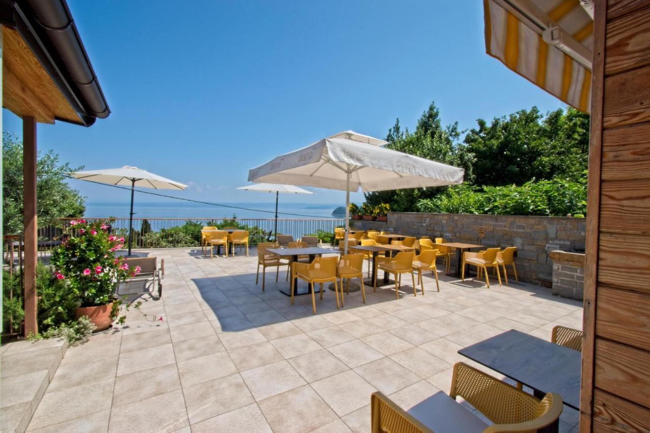 פיראן Sea View Guesthouse Opara מראה חיצוני תמונה