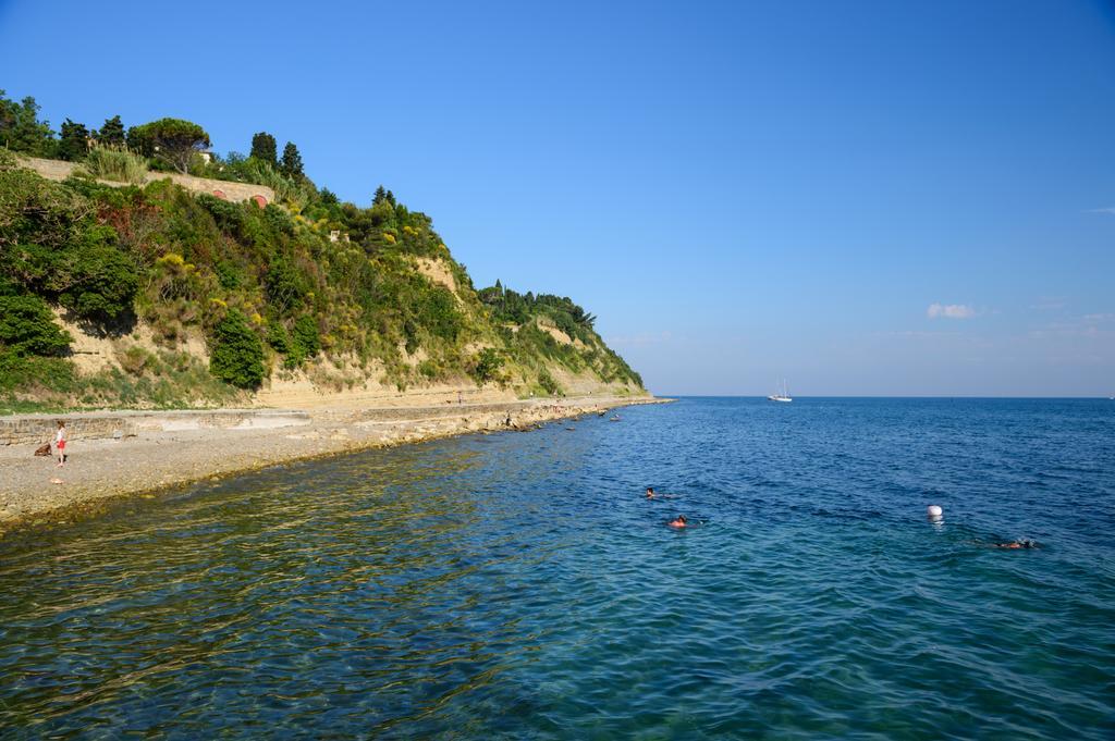 פיראן Sea View Guesthouse Opara מראה חיצוני תמונה