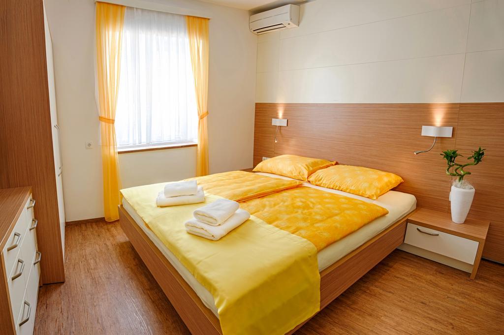 פיראן Sea View Guesthouse Opara חדר תמונה