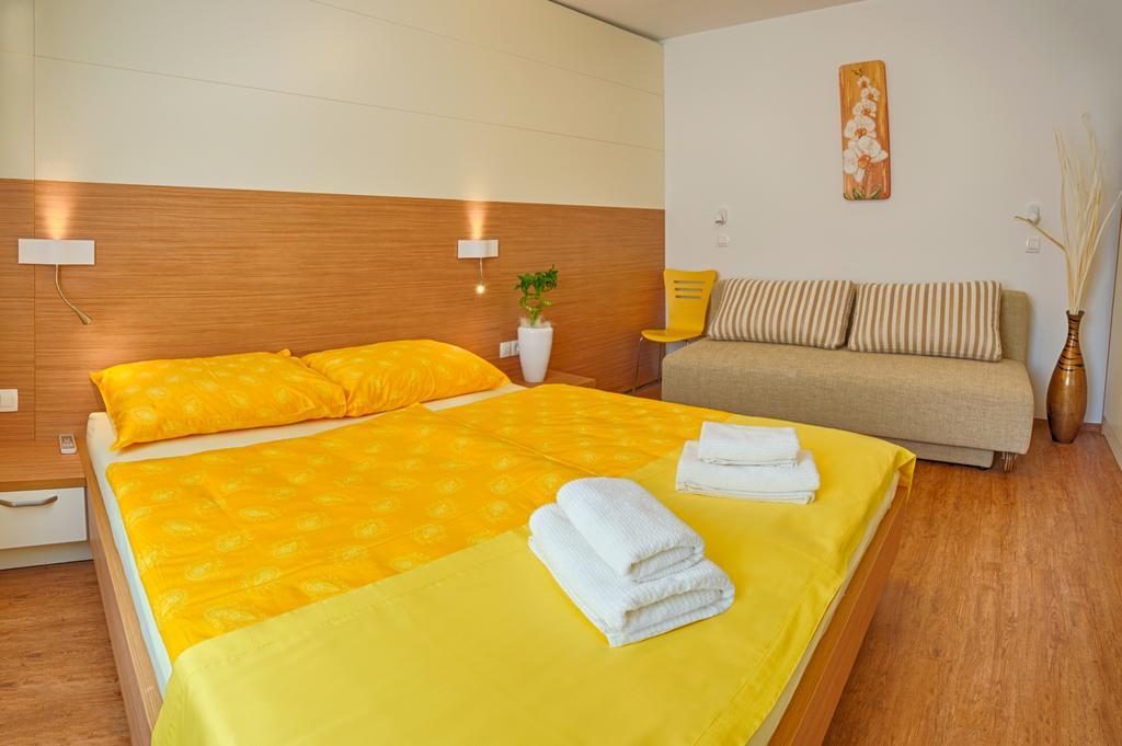 פיראן Sea View Guesthouse Opara חדר תמונה
