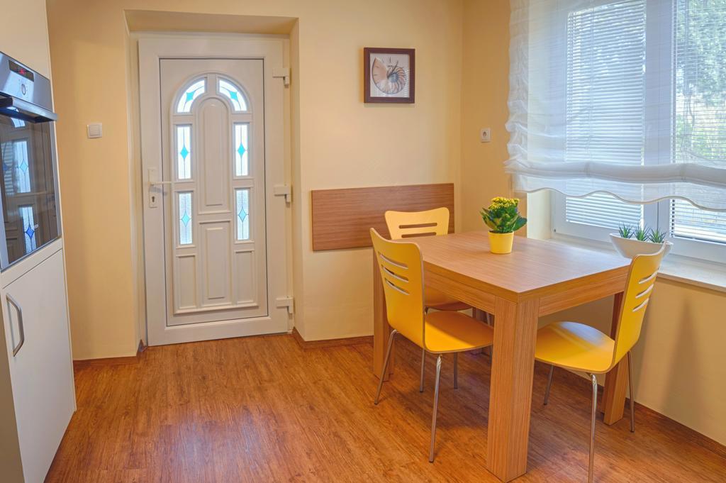 פיראן Sea View Guesthouse Opara חדר תמונה