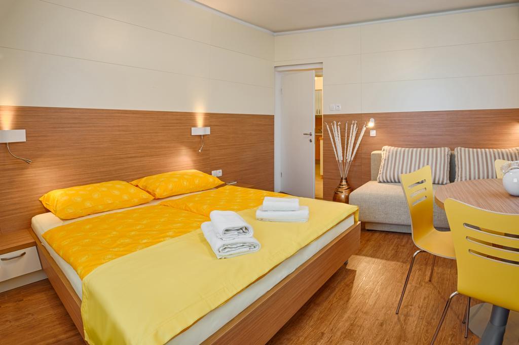 פיראן Sea View Guesthouse Opara חדר תמונה